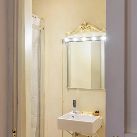 Sweet House In Pepi Street Appartement